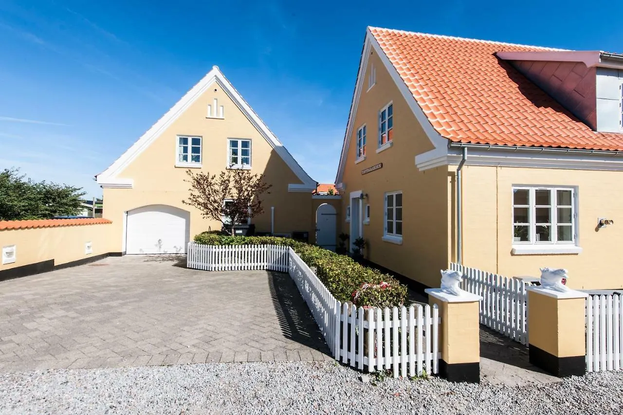 Toftegarden Guesthouse - Apartments & Rooms Skagen 0*,