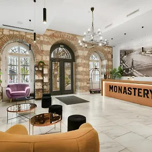 Monastery Boutique 4*, Budapest Ungarn